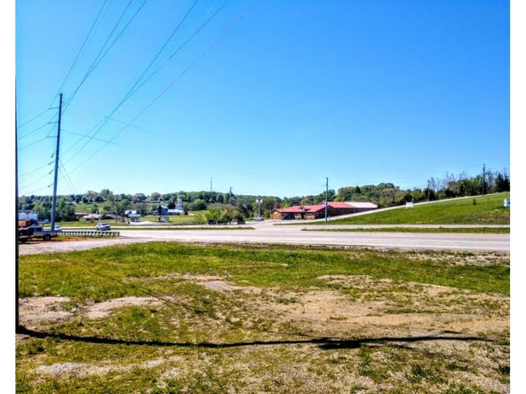 7875 W Andrew Johnson Hwy, Mosheim, TN 37818